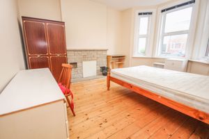 Photo 9- click for photo gallery